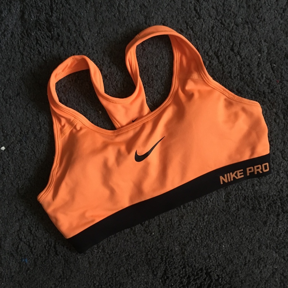 Nike Pro Sports Bra